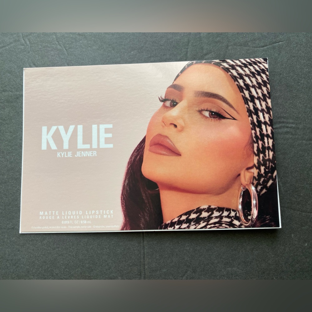 Kylie Jenner Matte Liquid Lipstick 300 Koko K SAMPLE